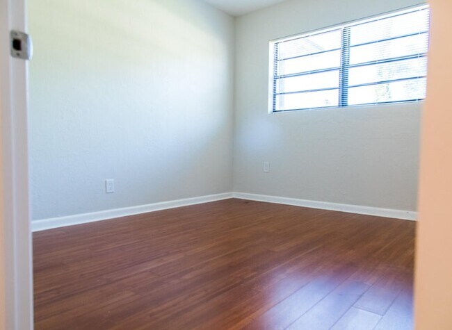 Foto del edificio - 130 SW 14th Ave