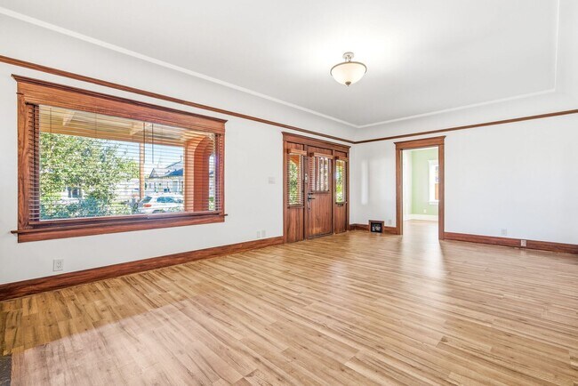 Foto del edificio - 314 E Palmyra Ave