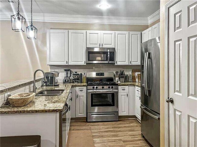 Foto del edificio - 7059 Blairs View Dr