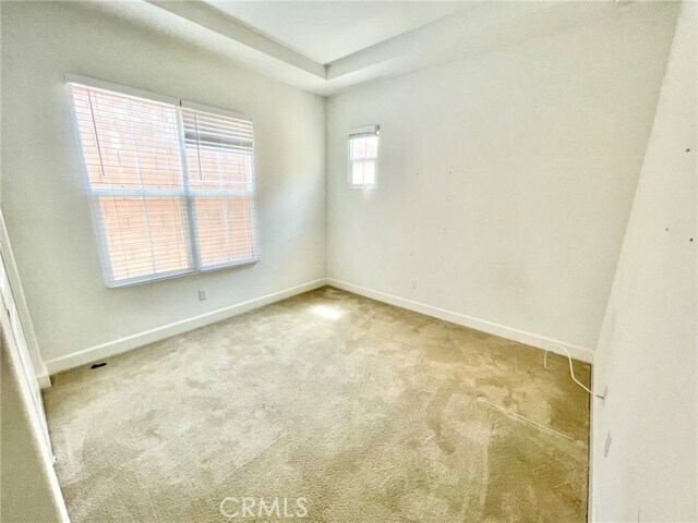 Building Photo - 213 Canvas
