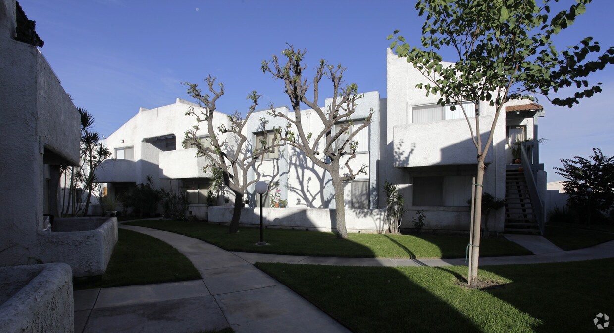 Foto principal - El Pueblo Apartments