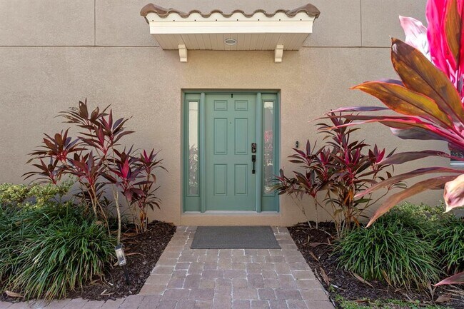 Foto del edificio - 8711 Terracina Lake Dr