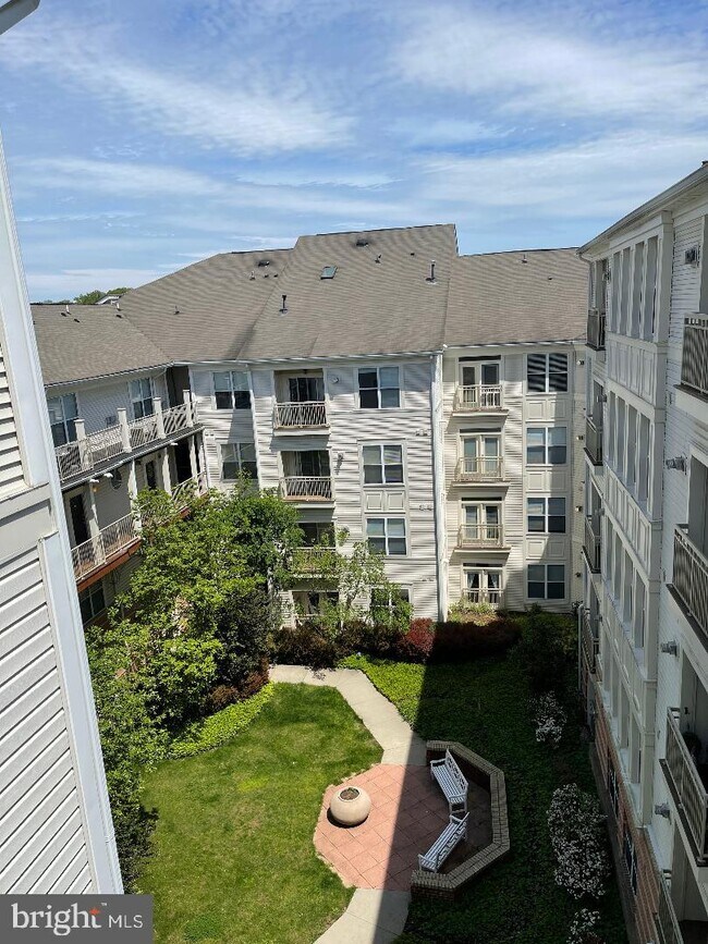 Foto del edificio - 2791 Centerboro Dr