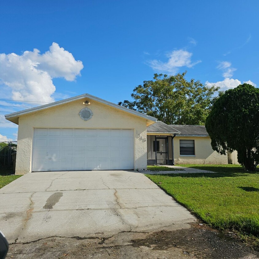 Primary Photo - 3/2 Single Home Kissimmee Fl.