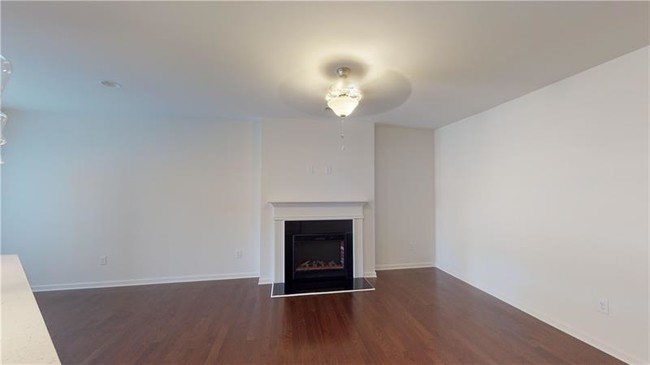 Building Photo - 4918 Longview Walk