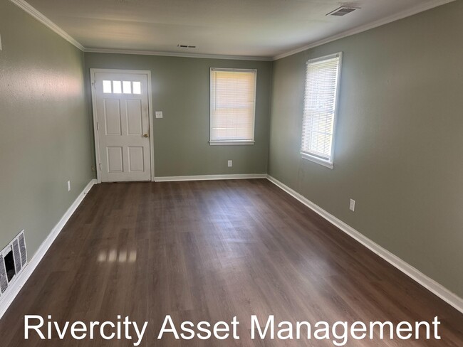 Building Photo - 4279 Ferndale Rd