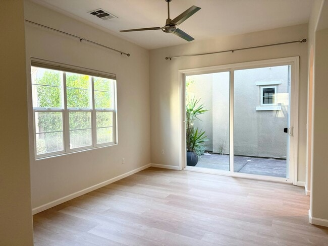 Building Photo - 2024 Tarragon Rose Ct