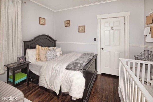 Building Photo - 2 br, 1 bath Apartment - 44 Highwood ter