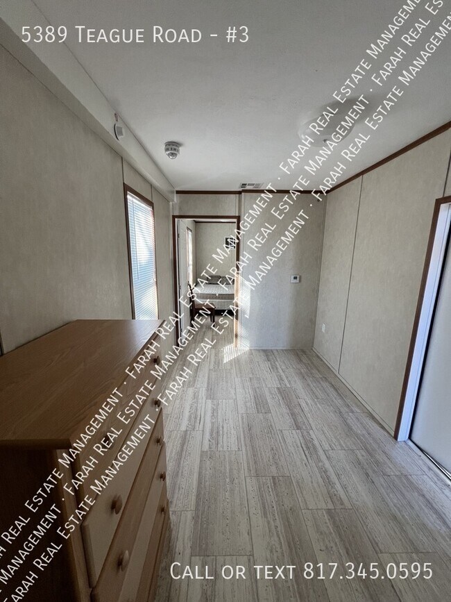 Foto del edificio - 5389 Teague Rd