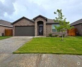 Building Photo - 2208 Pike Way