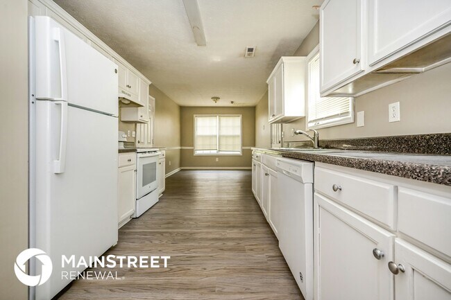 Foto del edificio - 5802 Mays Ridge Ct