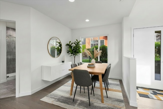 Foto del edificio - 12672 60th Ave S