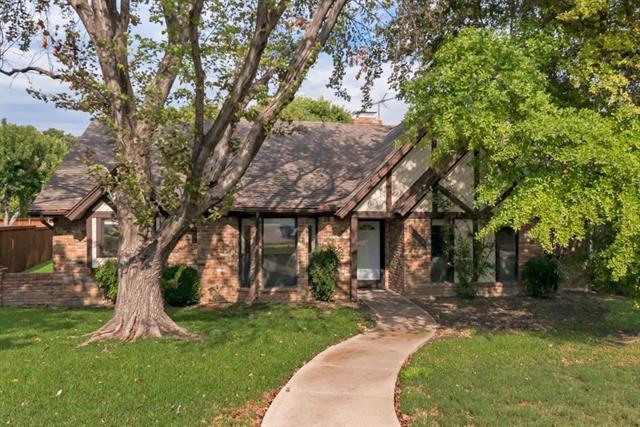 Building Photo - 2304 McCoy Ct