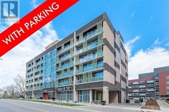 Building Photo - 250 Albert St