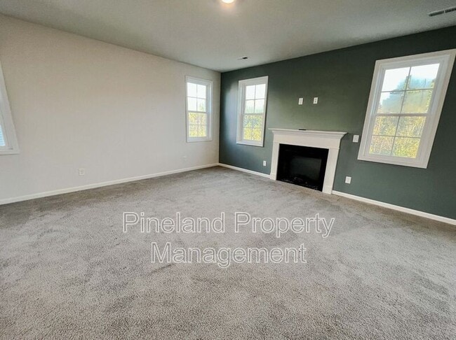 Foto del edificio - 181 Springhaven Dr