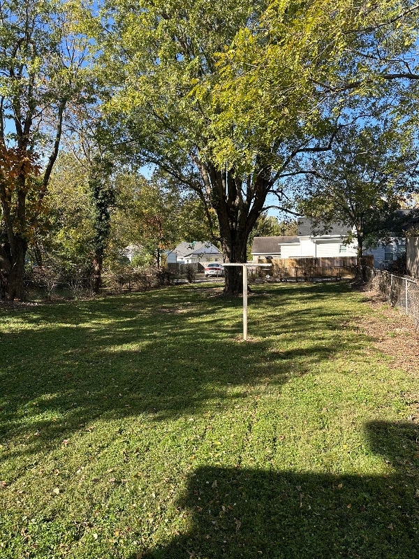 Building Photo - 303 S Alta Ave