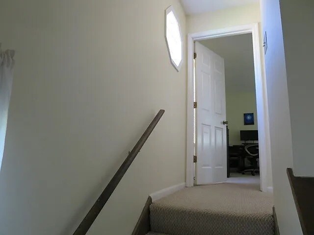Foto del edificio - 1042 Courtland Dr