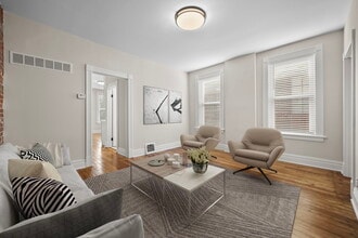 Building Photo - 1108 Tamm Ave