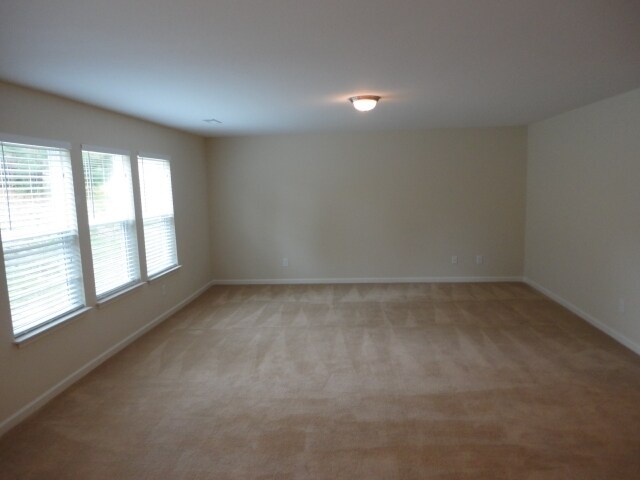 Building Photo - 763 Hay River Street