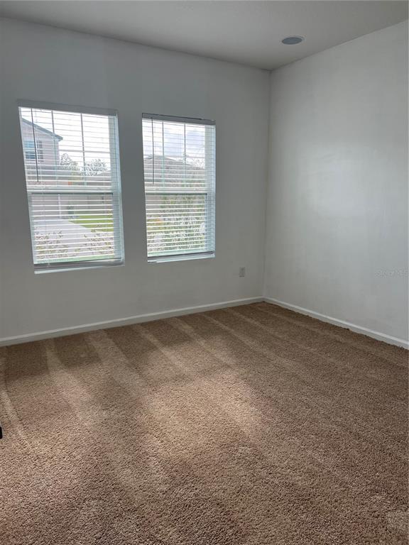 Foto del edificio - 3920 Spruce Creek Dr
