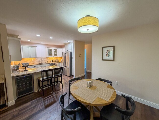 Foto del edificio - Biven's Lake Estates South #2728