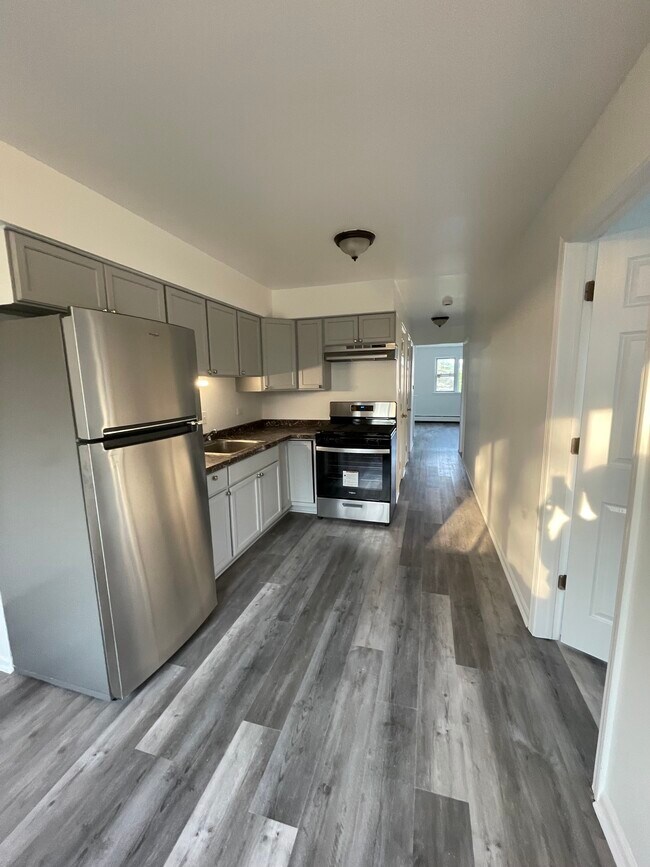 Foto del edificio - 10414 Michael Todd Terrace