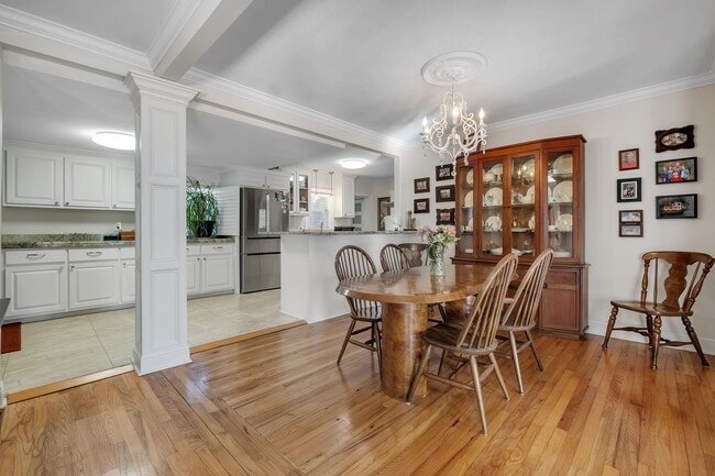 Foto del edificio - 1344 Terrace St