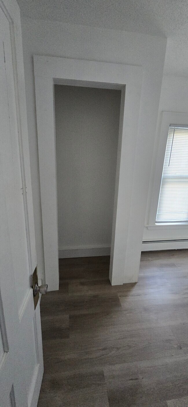 Armario del dormitorio 1 - 220 Martin St