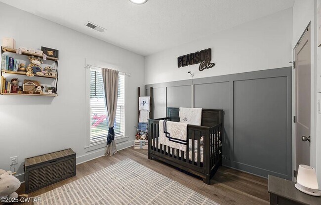 Building Photo - 32 Kingston Crk Dr