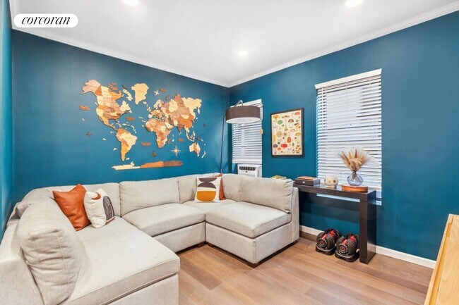 Foto del edificio - 4 W 101st St