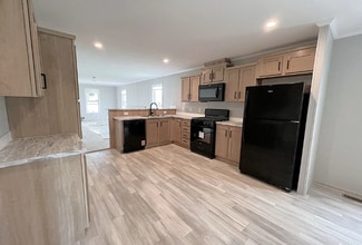 Building Photo - 6617 S Kimberly Dr