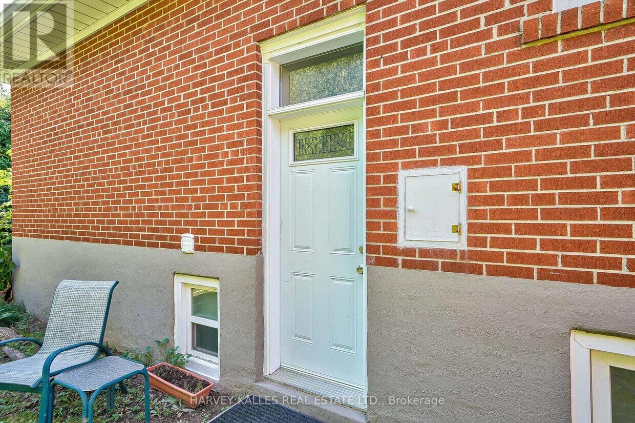 Photo principale - 215 Searle Ave
