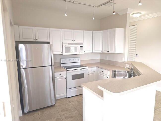 Foto del edificio - 4506 SW 160th Ave