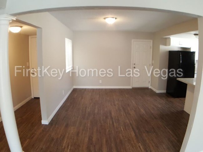 Foto del edificio - 4517 Cinderella Ln