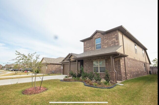 Foto del edificio - 17603 Rose Summit Ln