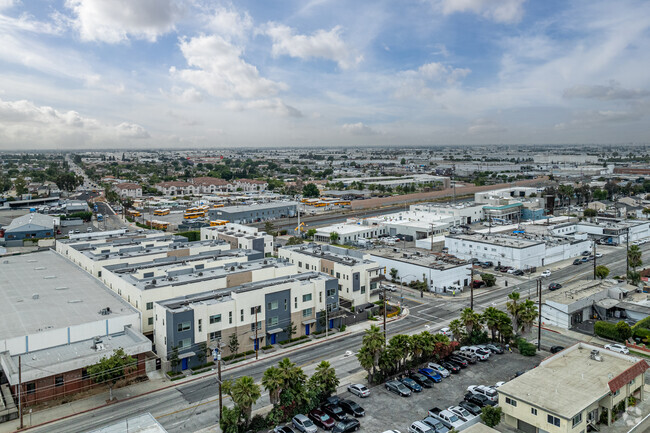 Foto del edificio - Montebello Collection Apartments