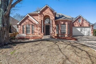 Building Photo - 5004 Quail Ridge Dr