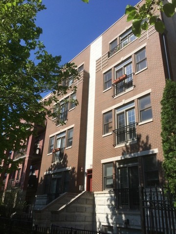 Primary Photo - 5312 N Winthrop Ave