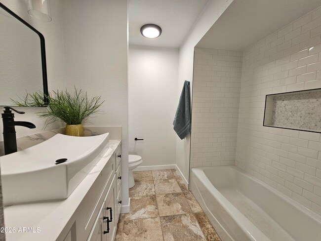 Building Photo - 16536 Lost Arrow Dr