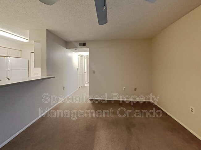 Building Photo - 1226 Bermuda Lakes Ln