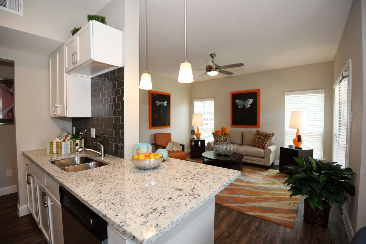 Green Tree Place Apartments Houston, TX