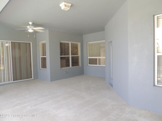 Foto del edificio - 3650 Chardonnay Dr