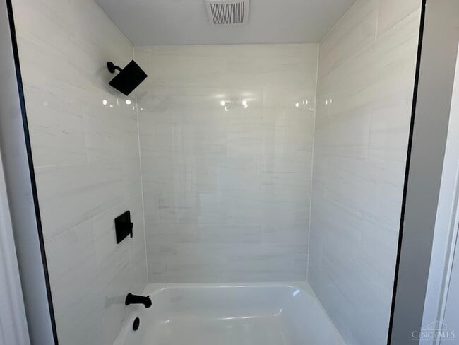 Foto del edificio - 504 Fairview Ave