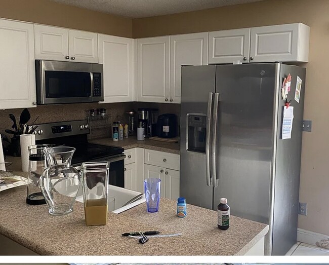 Foto del edificio - 2925 Edgehill Ln