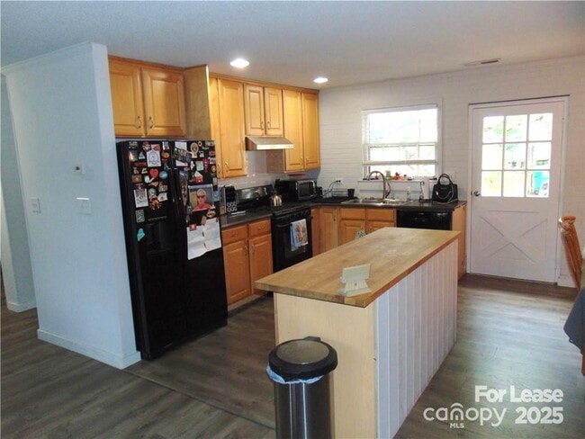 Foto del edificio - 3312 Circles End Cir