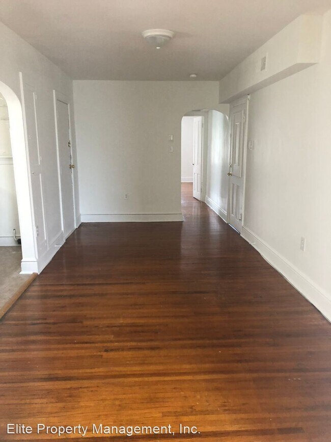 Foto del edificio - 1 br, 1 bath House - 547 W Market St. Unit 2