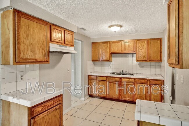 Photo - 3837 Nancy St House