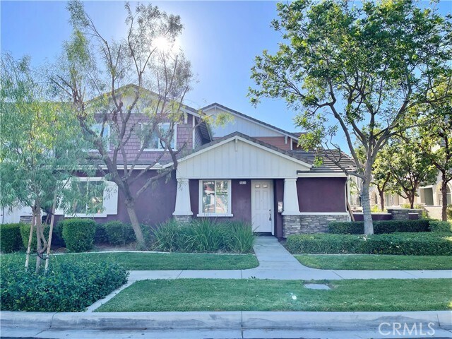 Foto principal - 15824 Cortland Ave