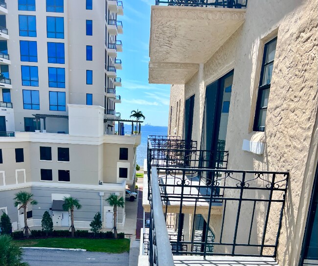 Foto del edificio - 2109 Bayshore Blvd