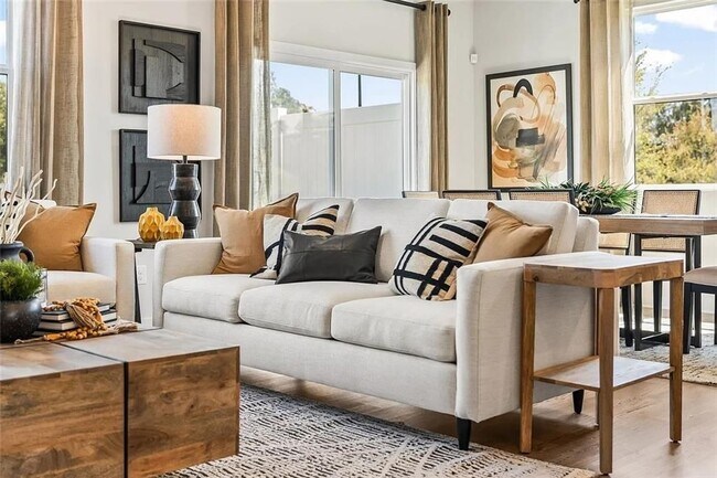 Foto del edificio - 7512 Clover Ln